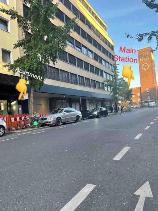 Zentrale Wohnung Direkt Am Hauptbahnhof - Bismarck Дюселдорф Екстериор снимка