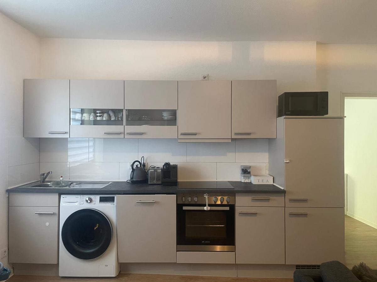 Zentrale Wohnung Direkt Am Hauptbahnhof - Bismarck Дюселдорф Екстериор снимка