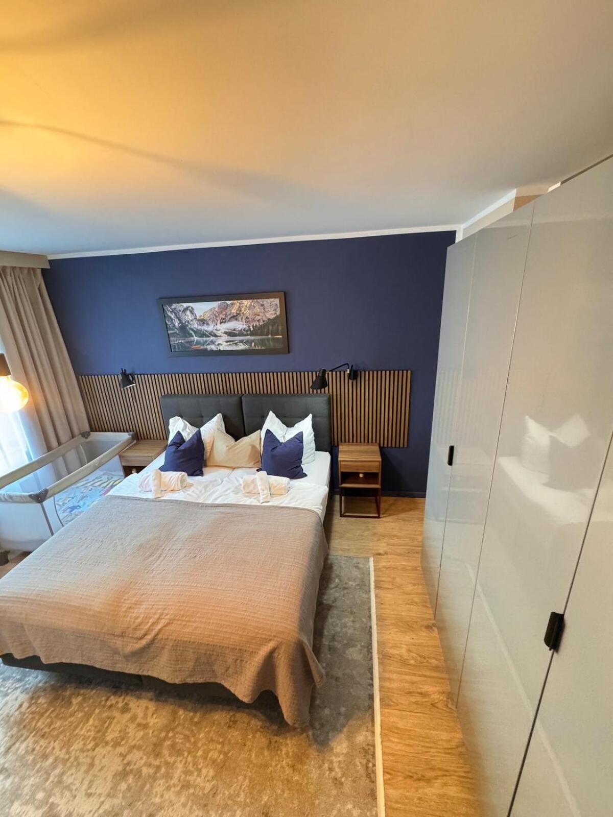 Zentrale Wohnung Direkt Am Hauptbahnhof - Bismarck Дюселдорф Екстериор снимка
