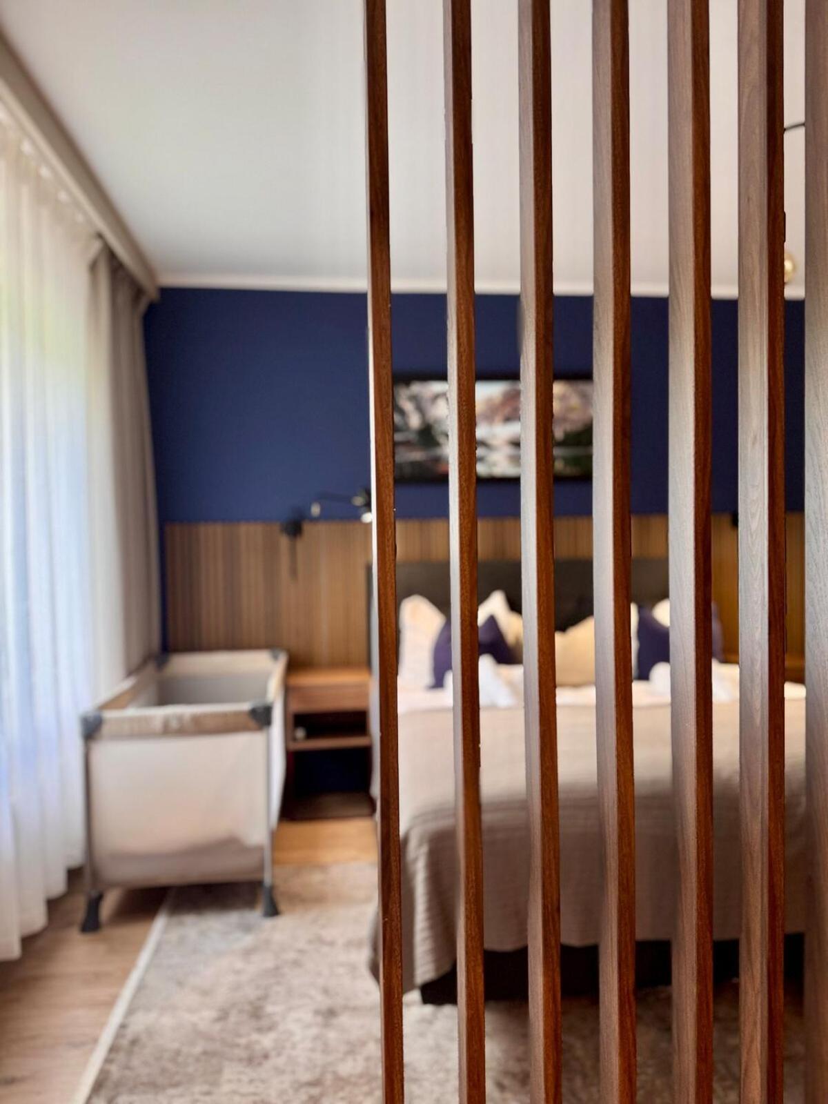 Zentrale Wohnung Direkt Am Hauptbahnhof - Bismarck Дюселдорф Екстериор снимка